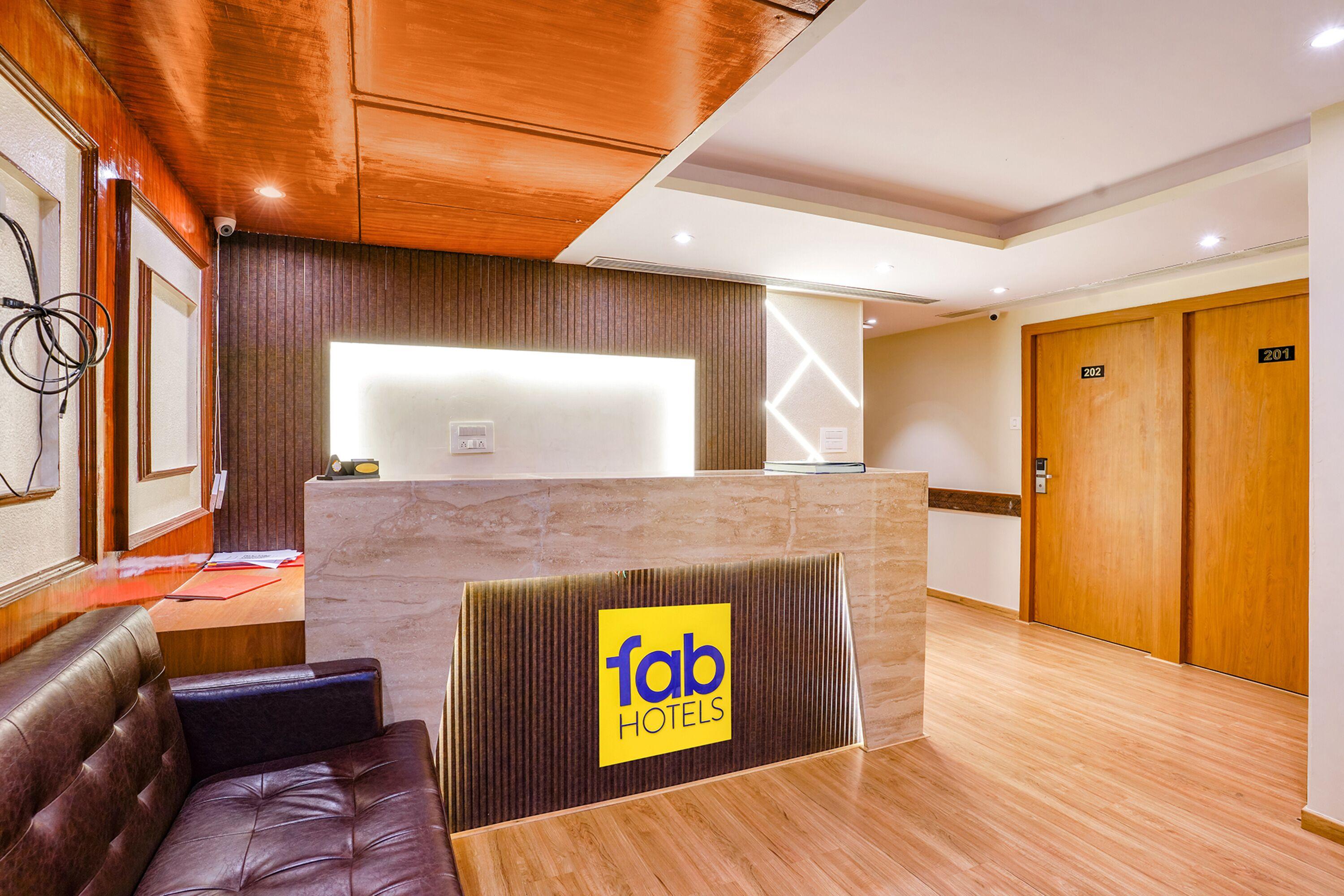 Fabhotel Azure - Nr. Mumbai International Airport, Mumbai
